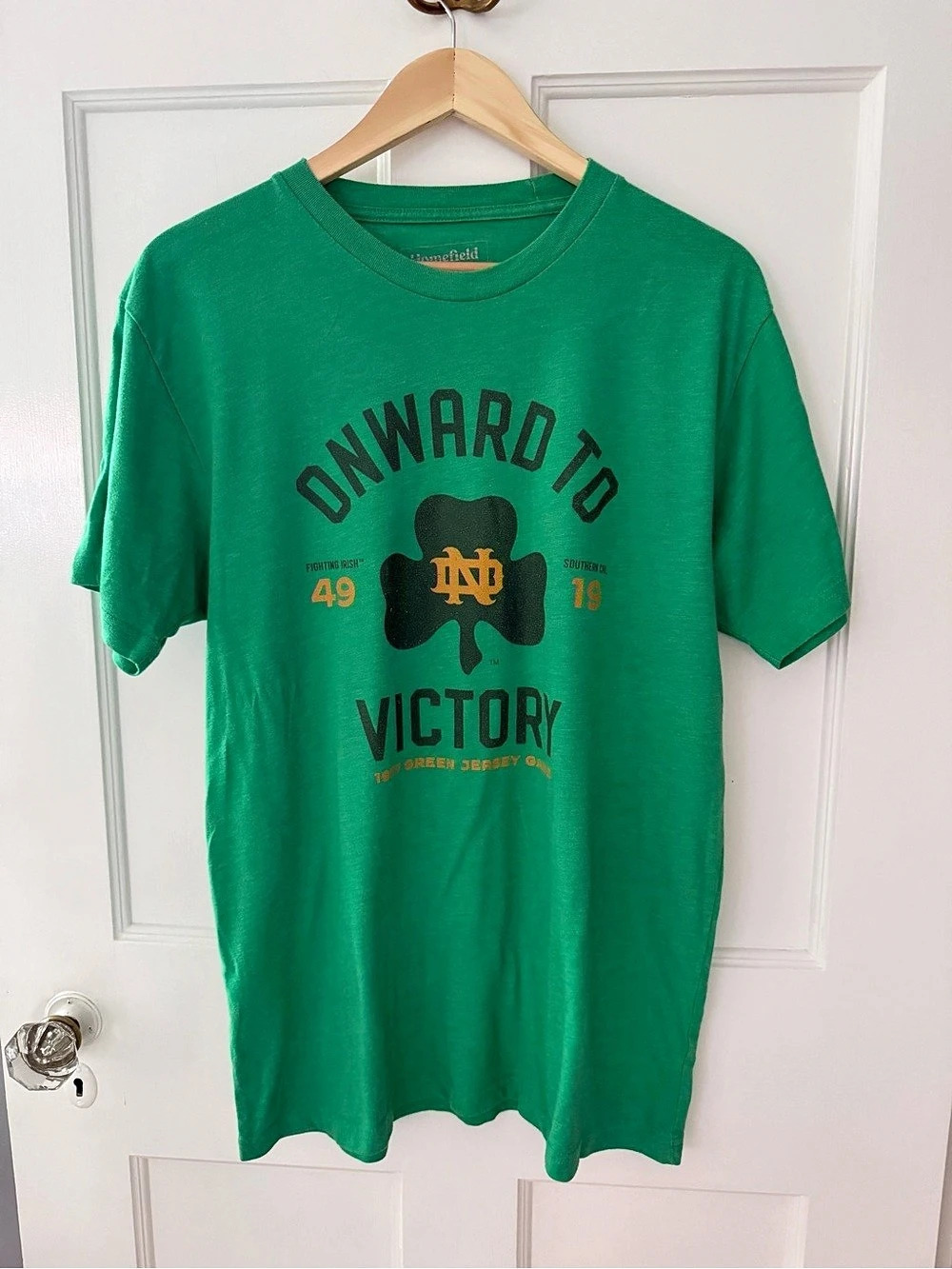 Homefield Notre Dame Fighting Irish Vintage Onward To Victory T-Shirt Green Men
